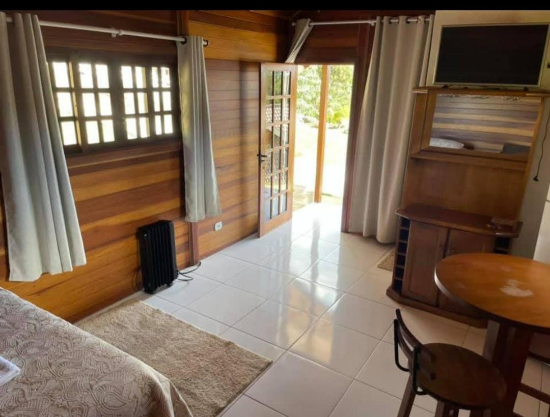 Chale Amanhecer Hotel ซานโต อังตัวนิโอ โด ปิงญัล ภายนอก รูปภาพ